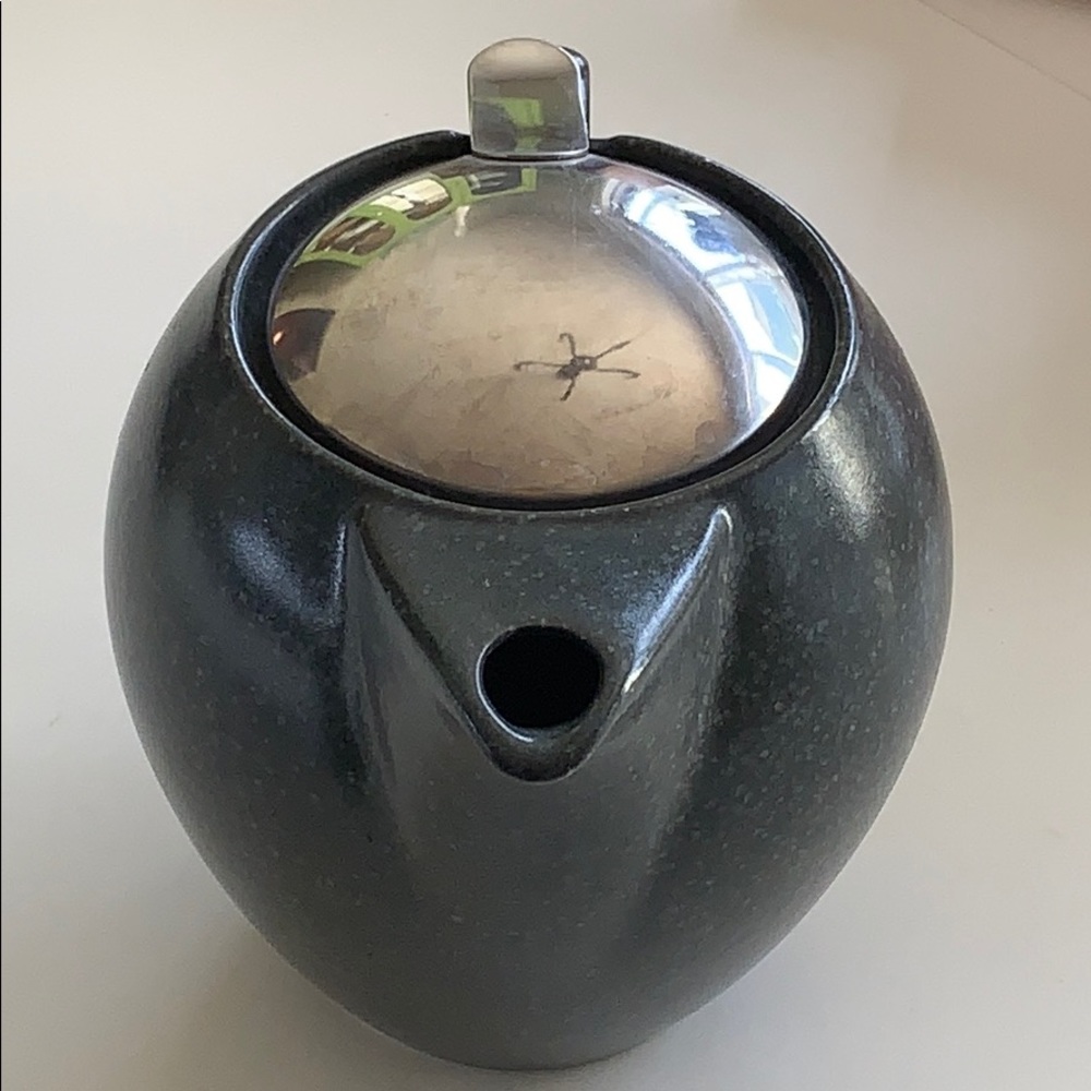 Vintage Bee House Teapot Grey speckled mint